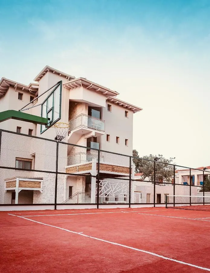 Mako Sea & Suites Pefkochori Apartment